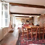 Nyaraló Mansion In Machemont With Private Garden, Bbq & Fireplace